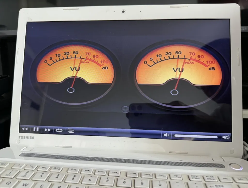 东芝笔记本实拍 v2.8 效果